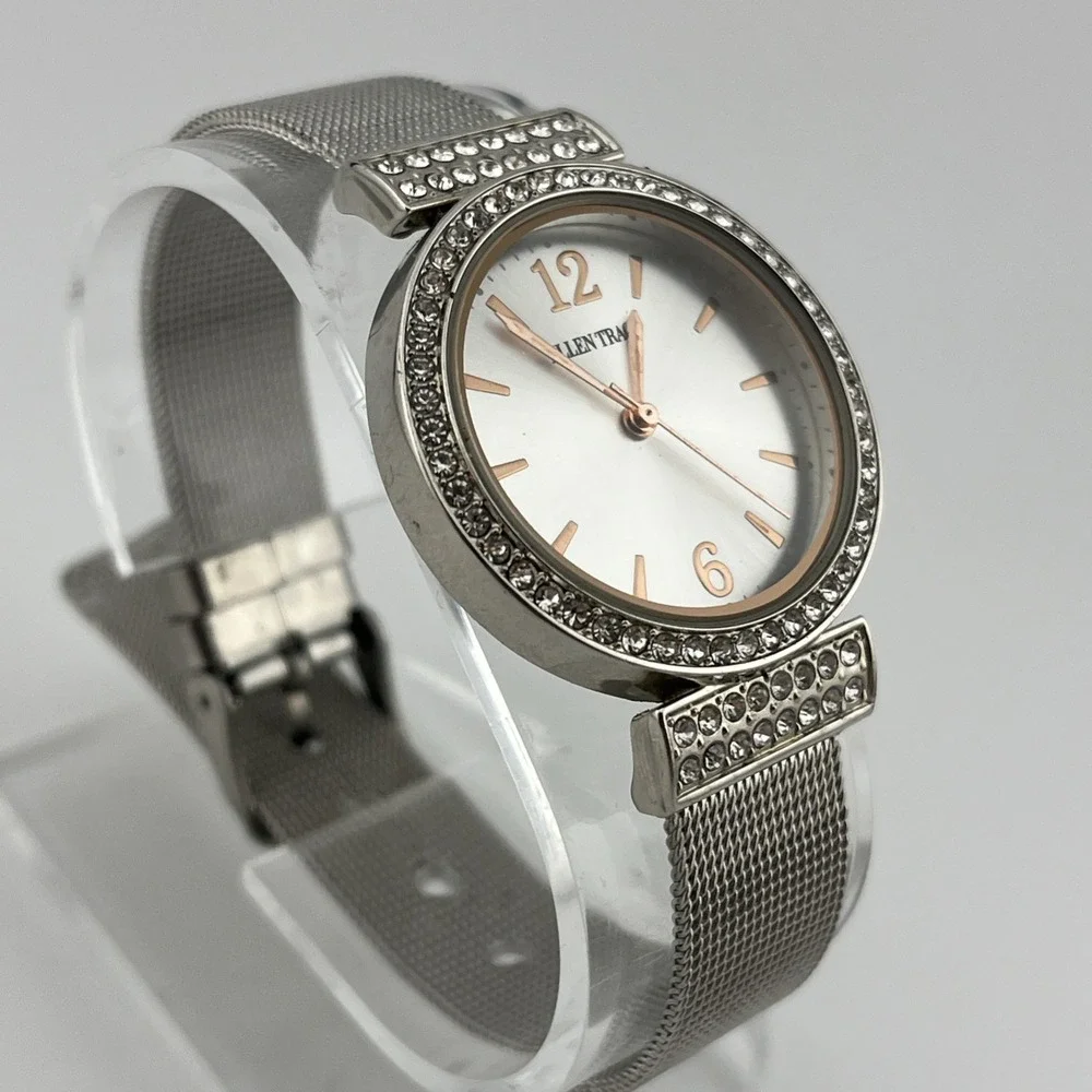 Ellen Tracy Watch Women 34mm Silver Case Crystals Mesh Metal Band- New‎ Battery